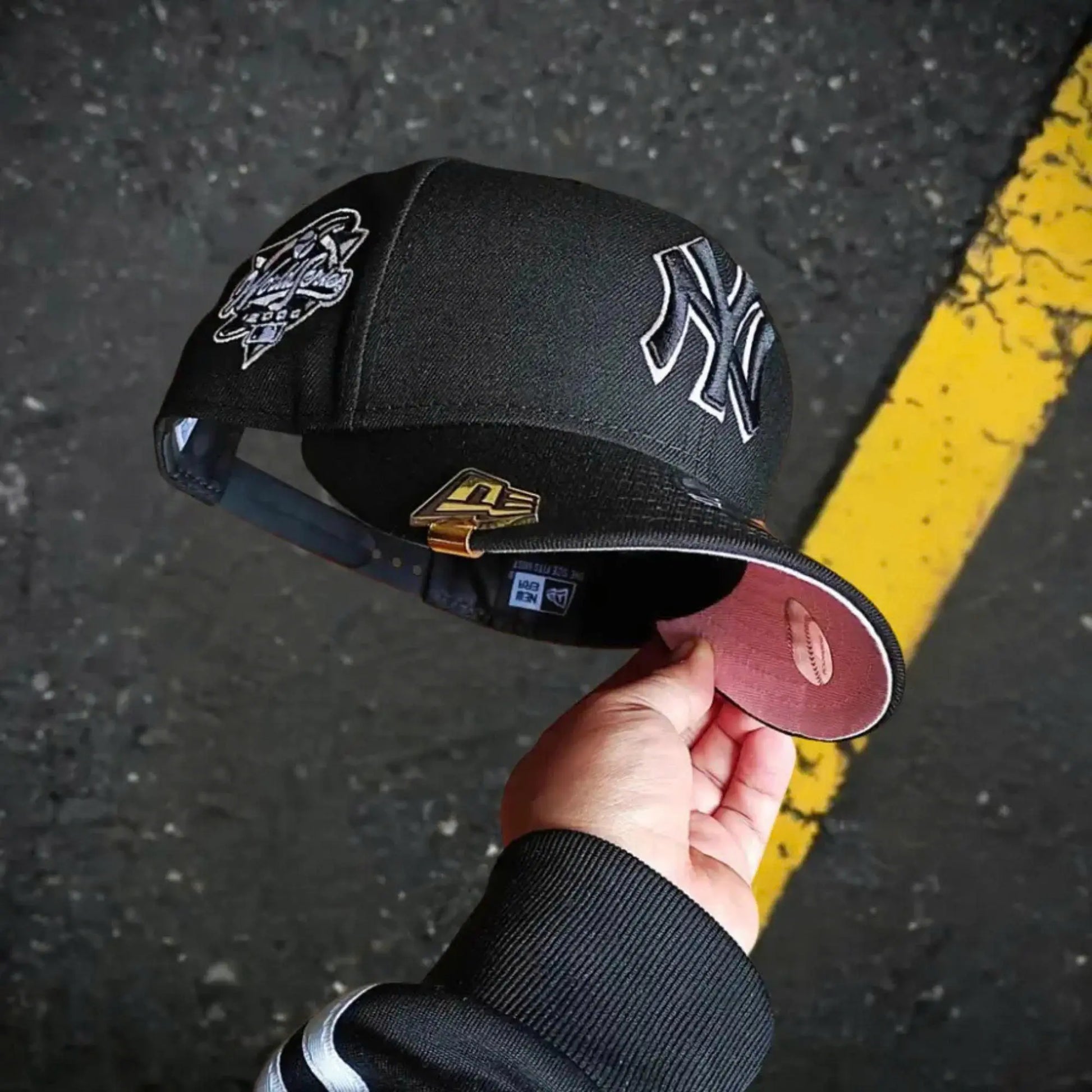 Premium MLB Fitted Caps for NY & LA – Stylish Flat Peak Design in Vibrant Colors, Ideal for Streetwear and Sports Enthusiasts