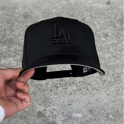 Premium MLB Fitted Caps for NY & LA – Stylish Flat Peak Design in Vibrant Colors, Ideal for Streetwear and Sports Enthusiasts