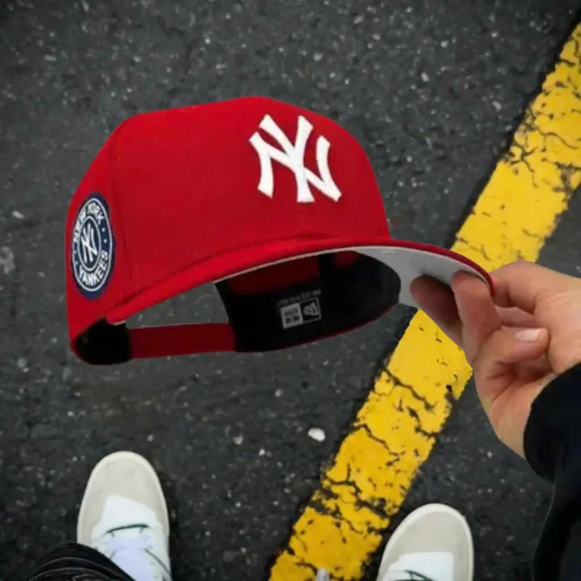 Premium MLB Fitted Caps for NY & LA – Stylish Flat Peak Design in Vibrant Colors, Ideal for Streetwear and Sports Enthusiasts