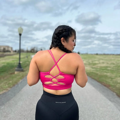 Crisscross Open Back Sports Bra for Enhanced Comfort and Support